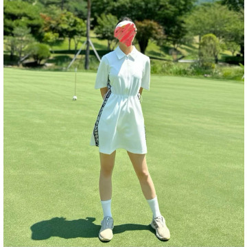 [랑방블랑] 컨트라스트 로고 라인 드레스